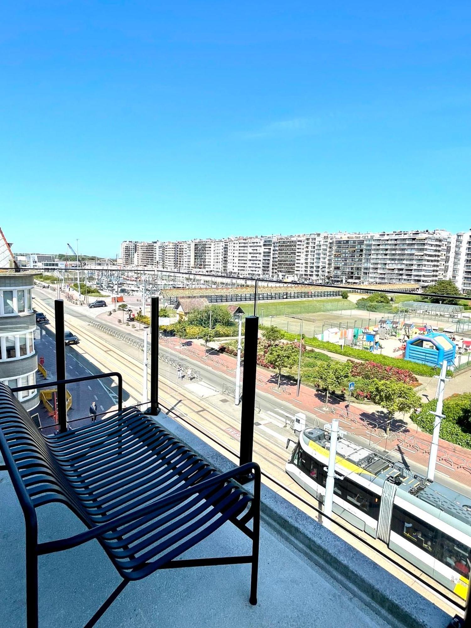 Molo Roof - Stylish Penthouse With Marina View Blankenberge Within Walking Distance From The Sea - 15 Km From Bruges Lejlighed Eksteriør billede